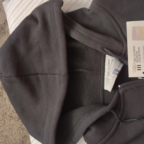 THE OLYMPIC MUSEUM COLLECTION "LAKE PLACID 1980" VINTAGE COLLECTORS SWEATER - Picture 8 of 16